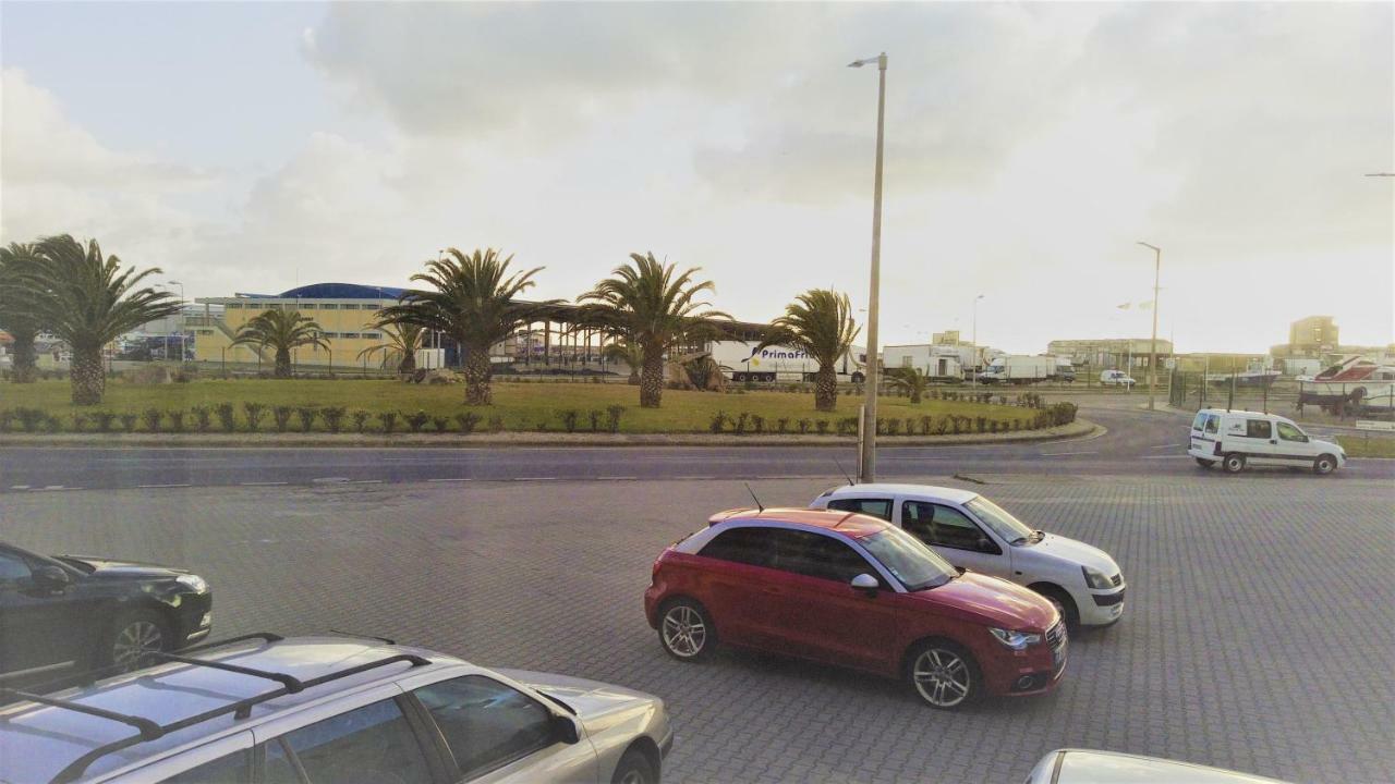 Casa Da Praia De Peniche Apartment Exterior photo